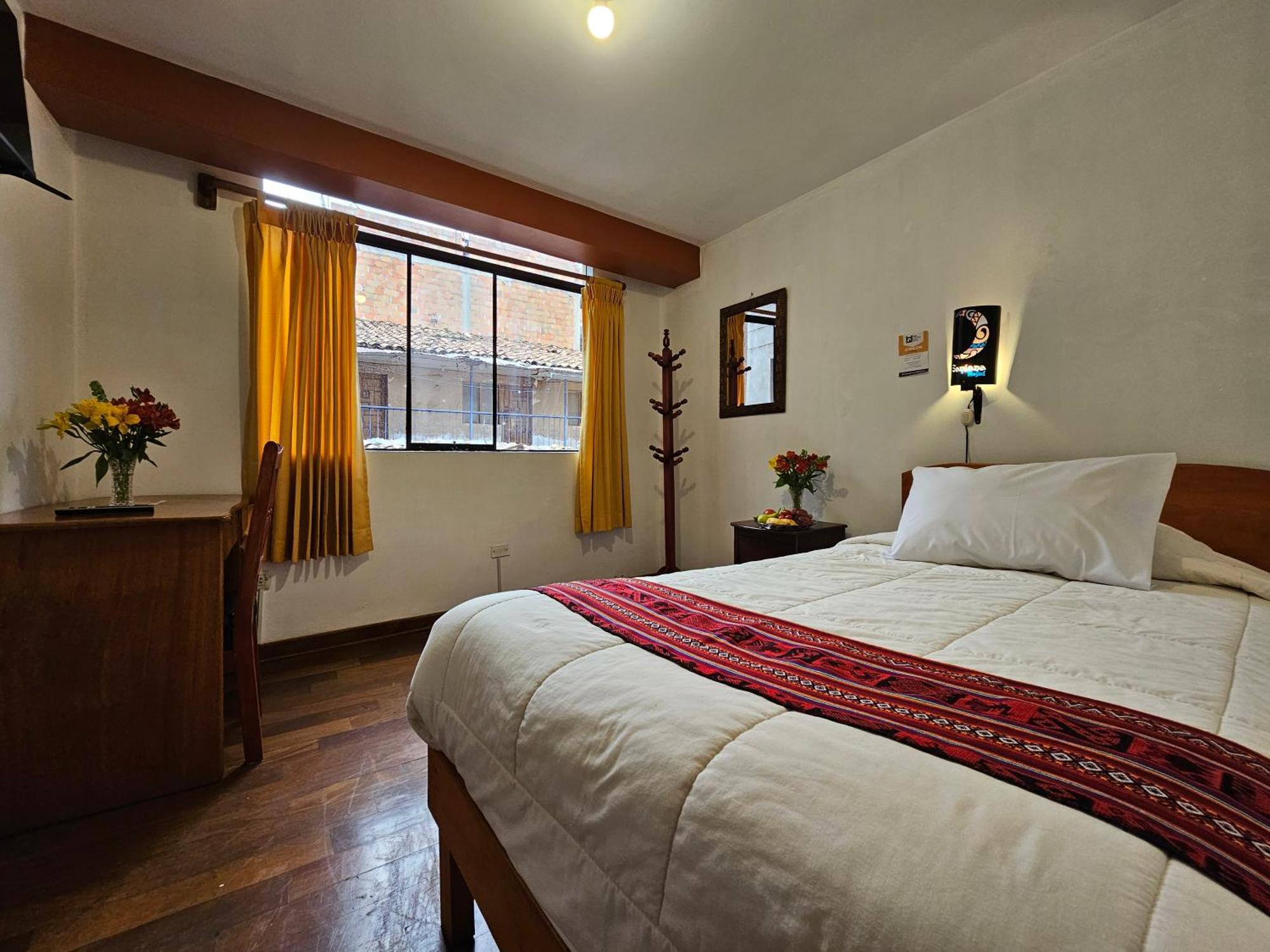 Pensión Con Vista A La Ciudad Santa Ana Cuzco